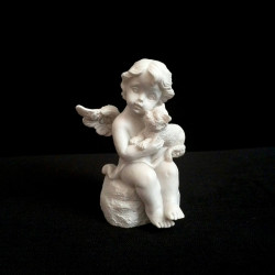 ángel de la figura con animales