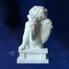 ESTATUA DE ÁNGEL con mariposa