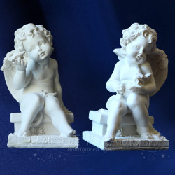ESTATUAS DE ÁNGELES AL AIRE LIBRE
