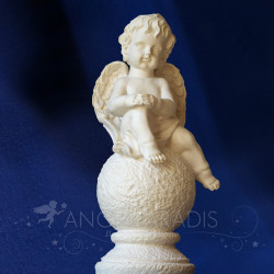ESTATUILLA ÁNGEL DE LA GUARDA 40 CM Tamaño