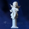 estatua de ángel en piedra