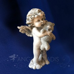 pequeña escultura de ángeles