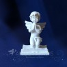 FIGURINA D ANGE WITH A LIVRE