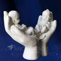 estatuas de bebes