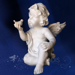 ángel con un pájaro en estado