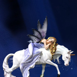 STATUETTE FEE LICORNE FIGURINE WITH LICORNES