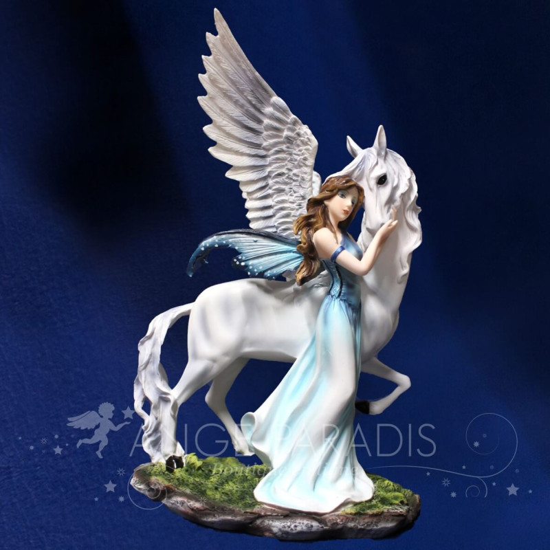 FIGURINE FEE LICORNE