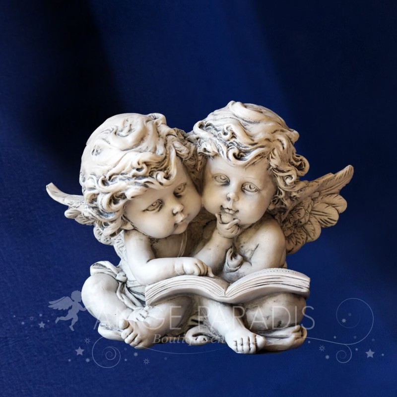 ESTATUETA DEL ÁNGEL DE LECTURA