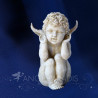 ESTATUILLA DE ÁNGEL VISTA DE SABIDURÍA - ESTILO ÁMBAR