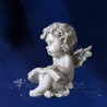 estatuilla de ÁNGEL con un libro