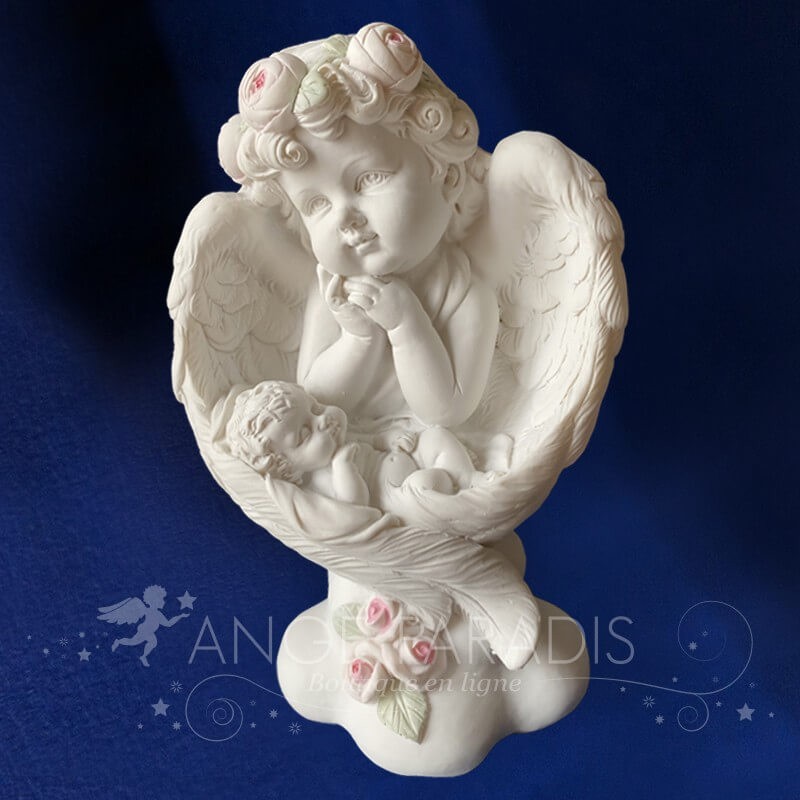 NIÑO ÁNGEL