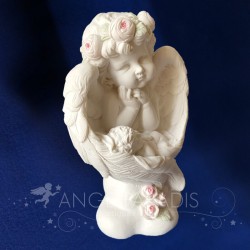 estatua ange bebe child