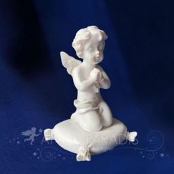 estatuilla de QUERUBÍN