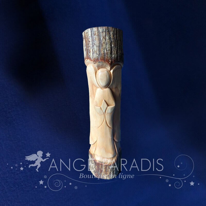 ESCULTURA DE ÁNGEL DE MADERA