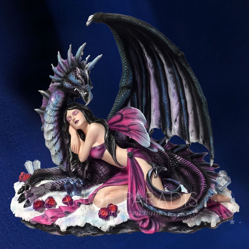 FEE STATUS con dragón