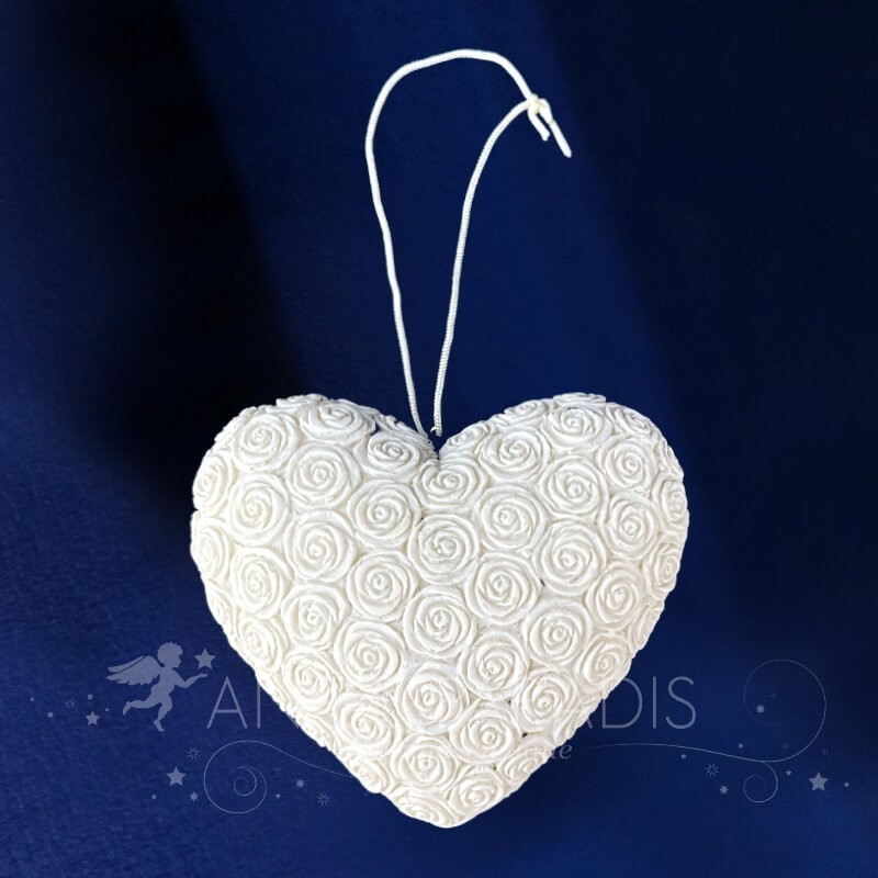 CORAZÓN DE ÁNGELES PARA COLGAR