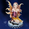 Estatuilla de hada esmeralda