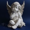 estatua de ángel grande