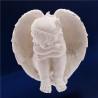 estatuilla de ángel que protege